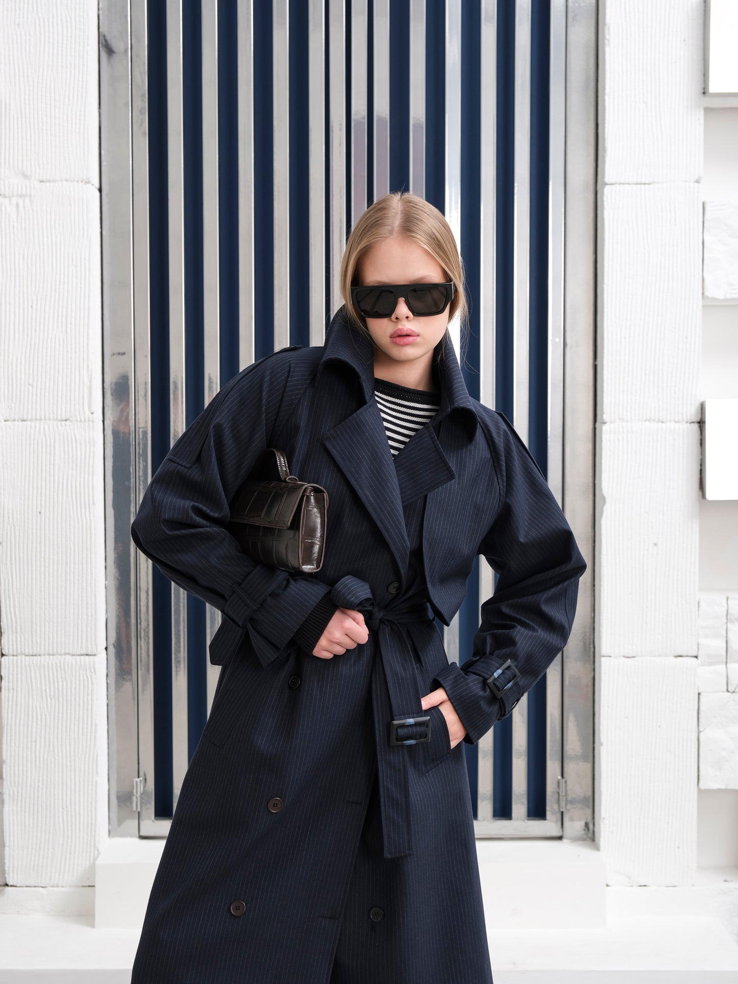 Premium Oversize Astarlı Uzun Lacivert Trençkot