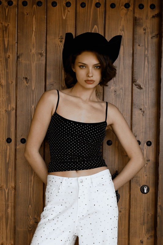 Askılı Taşlı Kare Yaka Bodysuit