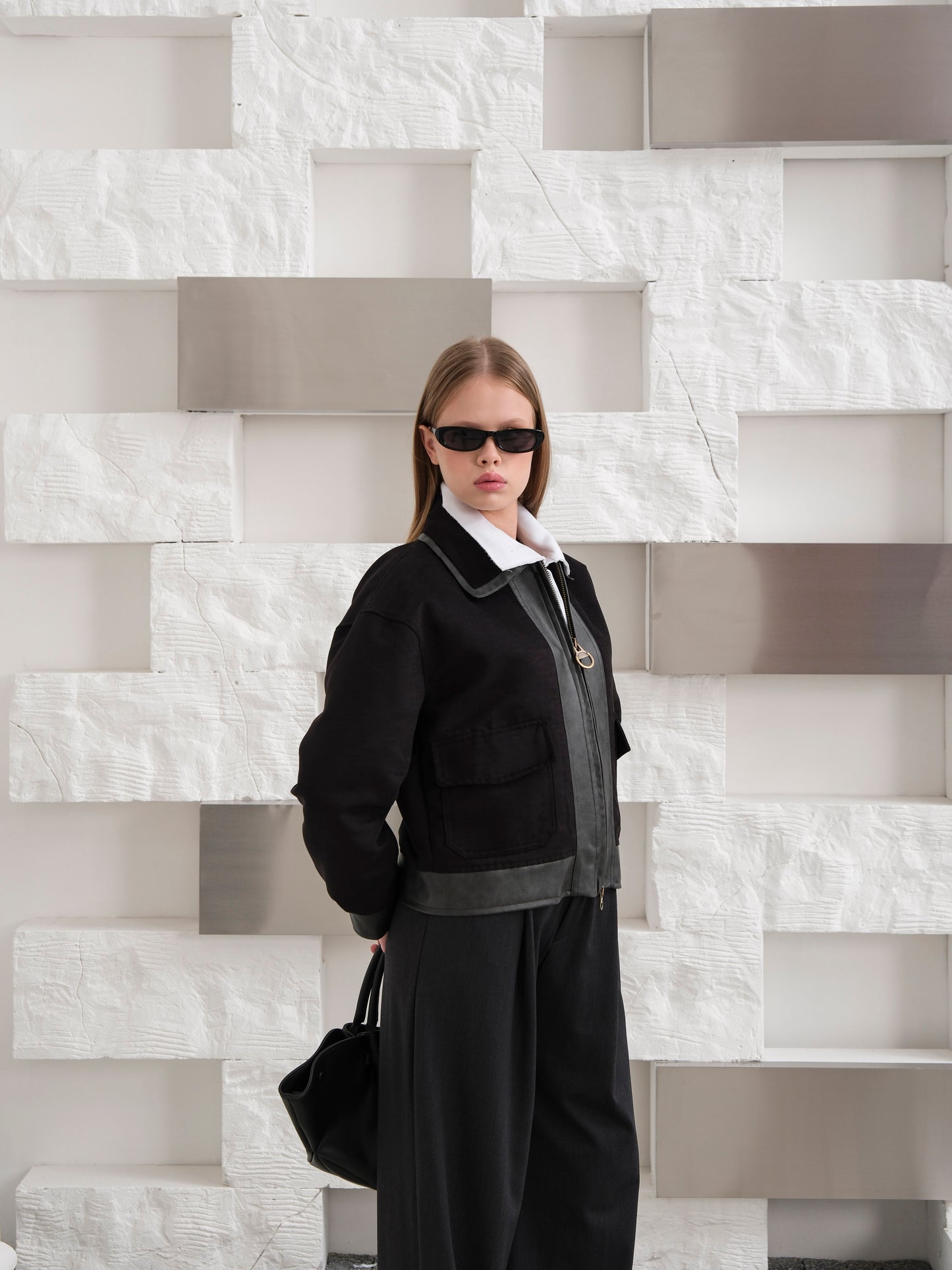 Siyah Süet Cep Detaylı Ceket