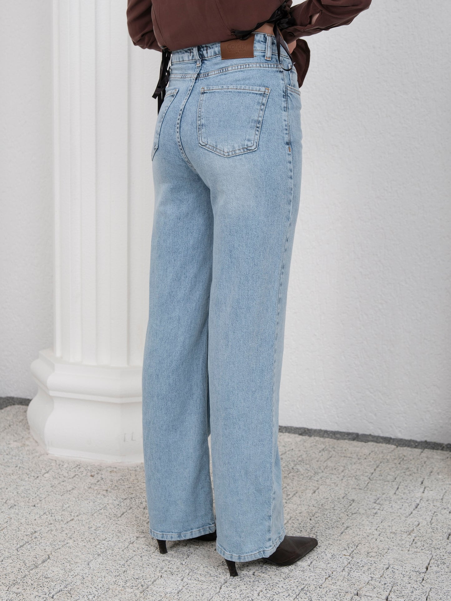 Yüksel Bel Straight Fit Mavi Jean